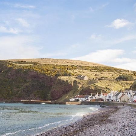 Willa The Wee House Pennan Zewnętrze zdjęcie